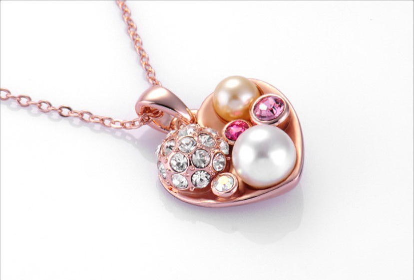 A800249 NECKLACE1.jpg