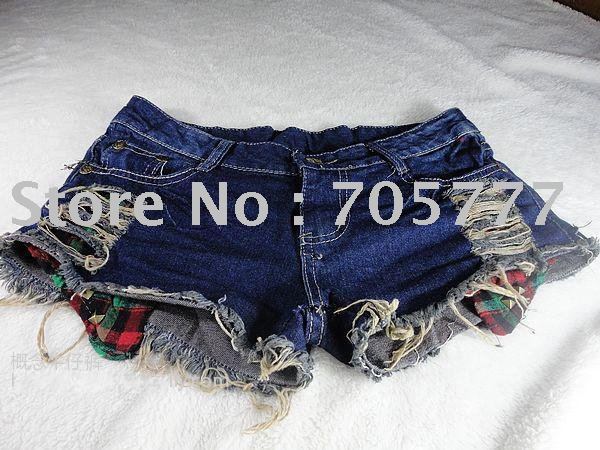 Blue Embroidered Breathable Denim Lady Short Jeans