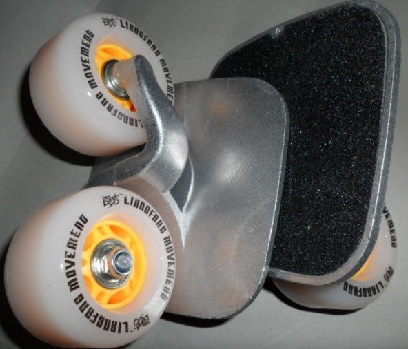 White With Three Wheels Metal Skate Board