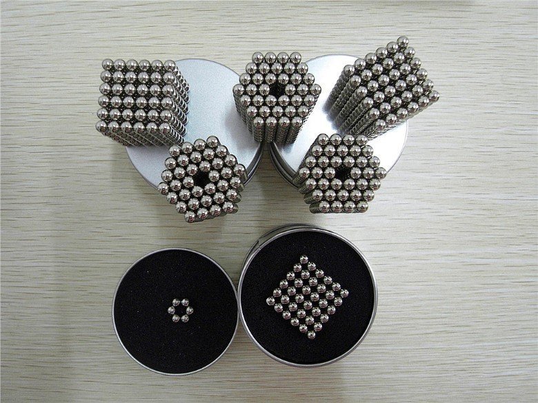 Buckyballs / Neocube / Magnetic Balls / Educational Toys with Tin Box