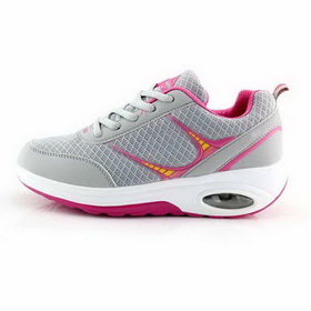 Women's White and Pink Waterproof Breathable Training Shoes