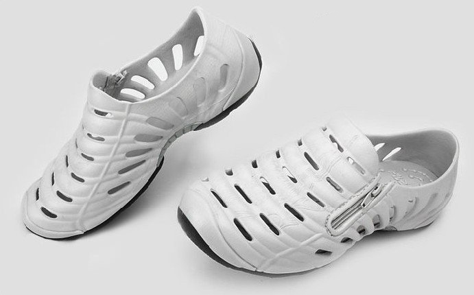 Male Many Holes Breathable Fashion Leisure Sandals