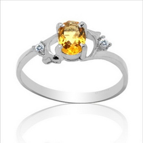 Unique and Fashionable Ladies Hand Crafted Irregular Shape Silver with Natural Quartz Zircon Ring