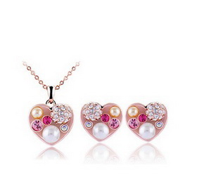 Noble Female Fashionable Heart Style Design Copper Alloy with Rhinestone Jewelry Sets