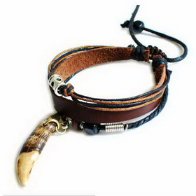 Antique Lucky Charm Tribe leather Bracelet