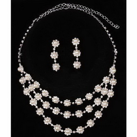 Ladies Heavy Alloy White Rhinestone Shimmering Man Made Pearl Beads Three Rows Light Necklace and Earrings