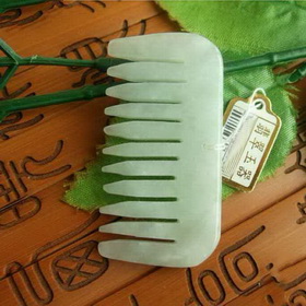 Portable Hand Carved Natural Green Jade Hair Comb