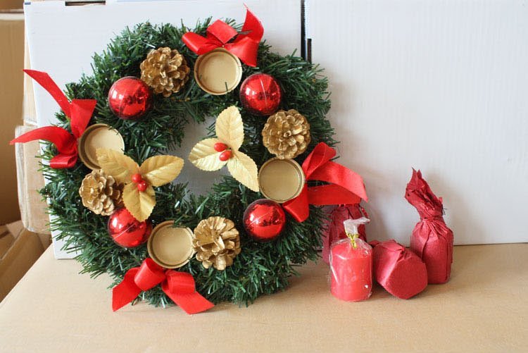Red Christmas Candle Flowers Decoration