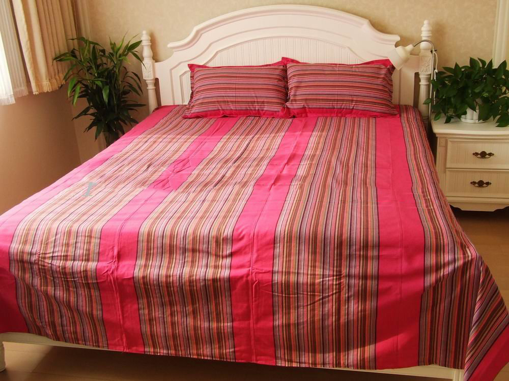 Chinese Traditional Red Cotton Stripe Soft Handmade Bedding Set