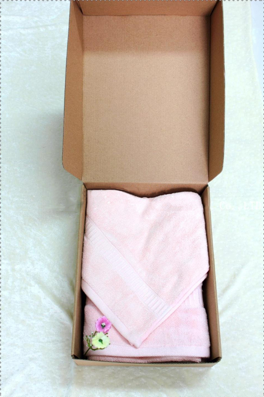 Bamboo Fiber Ultra Soft Flowers Printed Quick-Dry Bath Towel