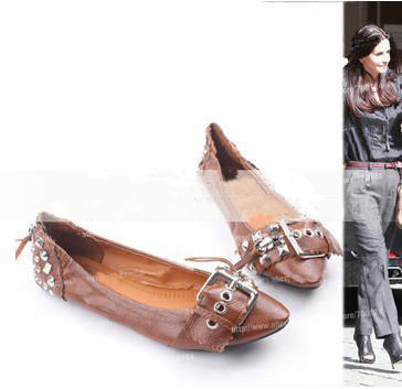 Women's Cute Roman-style Slip-on Loafers with Chain