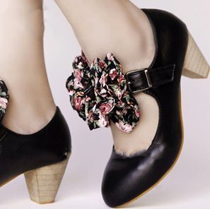 Kvoll Woman Pointed Toe High Heel Flowers Platform Shoes
