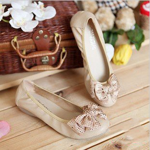 Tendon at The End of Bow Diamond Flat Shoes Women's Casual Shoes