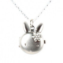 Amanda49 Fashion Rabbit Head Shaped Pocket Quartz Watch with Chain Belt