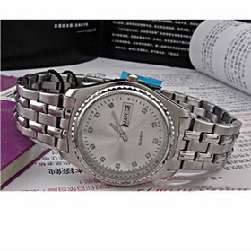 Amanda49 Lovely Round Dial 12 Dots Hour Marks Stainless Steel wrist band Wrist Watch - Silver
