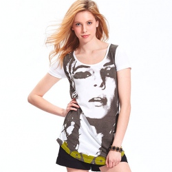 Amanda49 Fashion Female White Short Sleeve T-shirt with Head Portrait