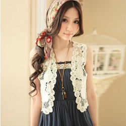 Amanda49 Graceful and Distinctive Crochet Design Off-White Lace Sleeveless Waistcoat