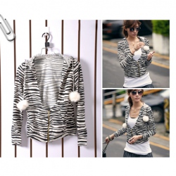 Amanda49 Fashion and Casual Style Zipper and Chuzzle Decorated Zebra Pattern Hooded Coat For Female