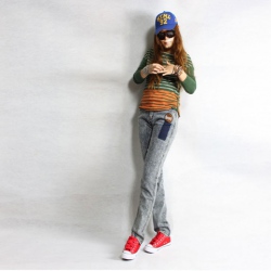 Amanda49 Snow Style Embroidery Frills Back-Pocket Middle Waist Blue Feet Jeans For Women