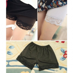 Amanda49 Casual Anti-Exposed Lace Hem Elastic Cotton Short Trousers For Women