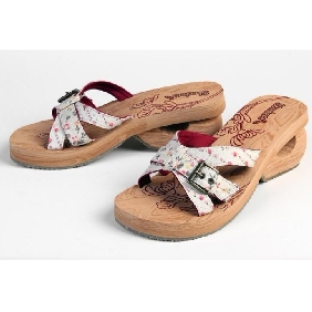 Women's Sweet Super Comfortable Wedge Belt Buckle High-heeled Slippers