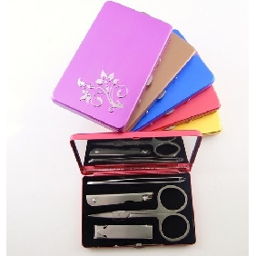 Women's Pocket Mirror / Nail Clipper Set Nail Beauty Tools