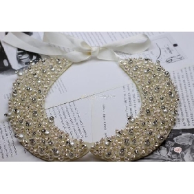 Girls Pearl Bead Diamond Collar