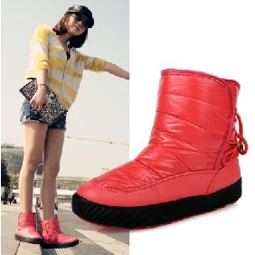 Ladies' Fashionable Non-slip Waterproof Platform Flats Warm Eiderdown Cotton Back Lace Up Ankle Snow Boots for Women