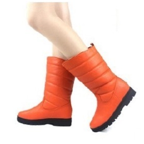 Ladies' Fashionable Non-slip Waterproof Platform Leather Flats Warm Half Snow Boots for Women