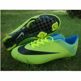 Men's Leather Vamp Breathable Rubber Sole Soccer Shoes