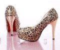 Ladies' Korea PU Leather Leopard Platform High Heeled Clogs